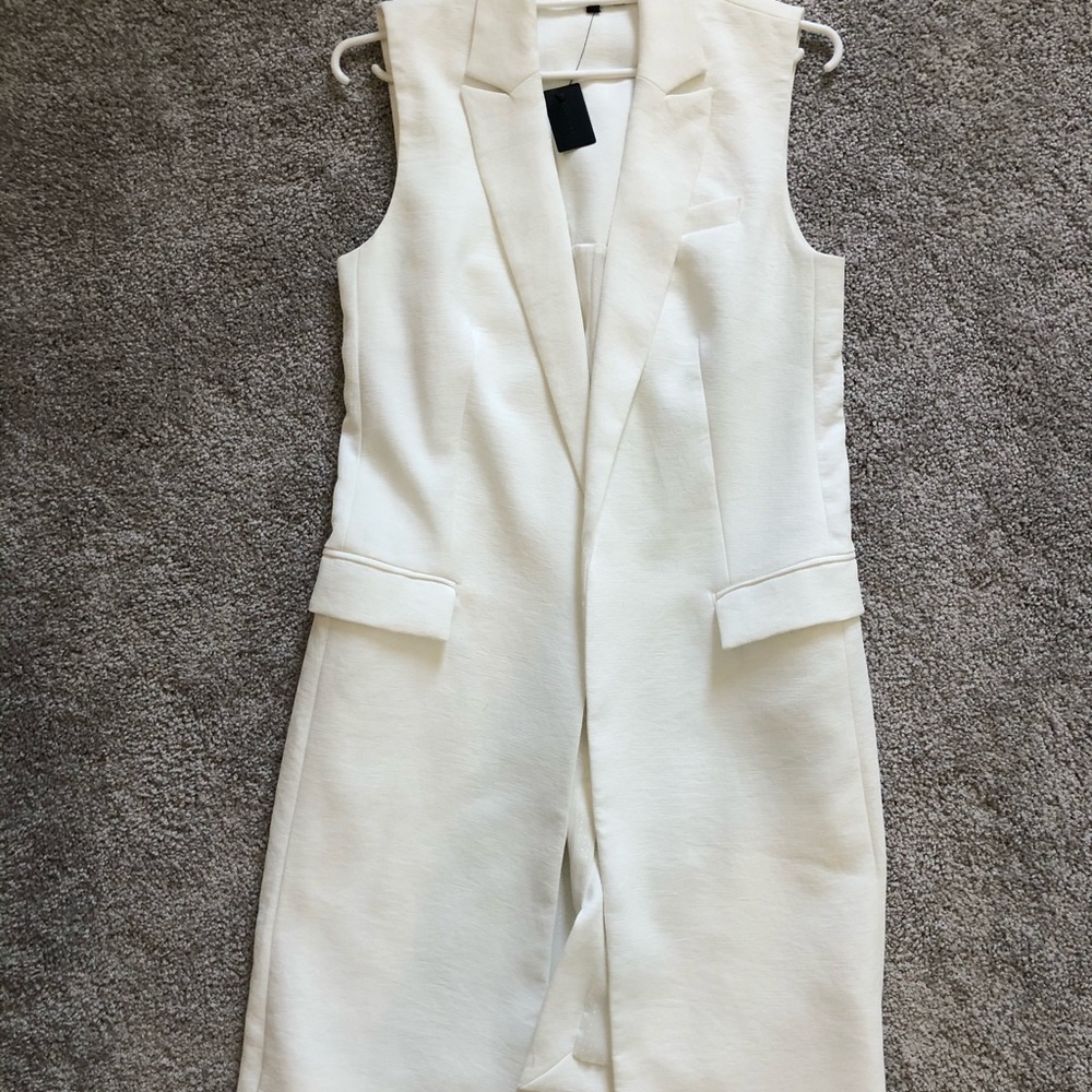 COPY - Professional White blazer
